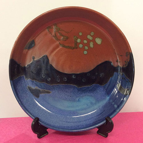 Pottery on display in the Lyrebird Gallery